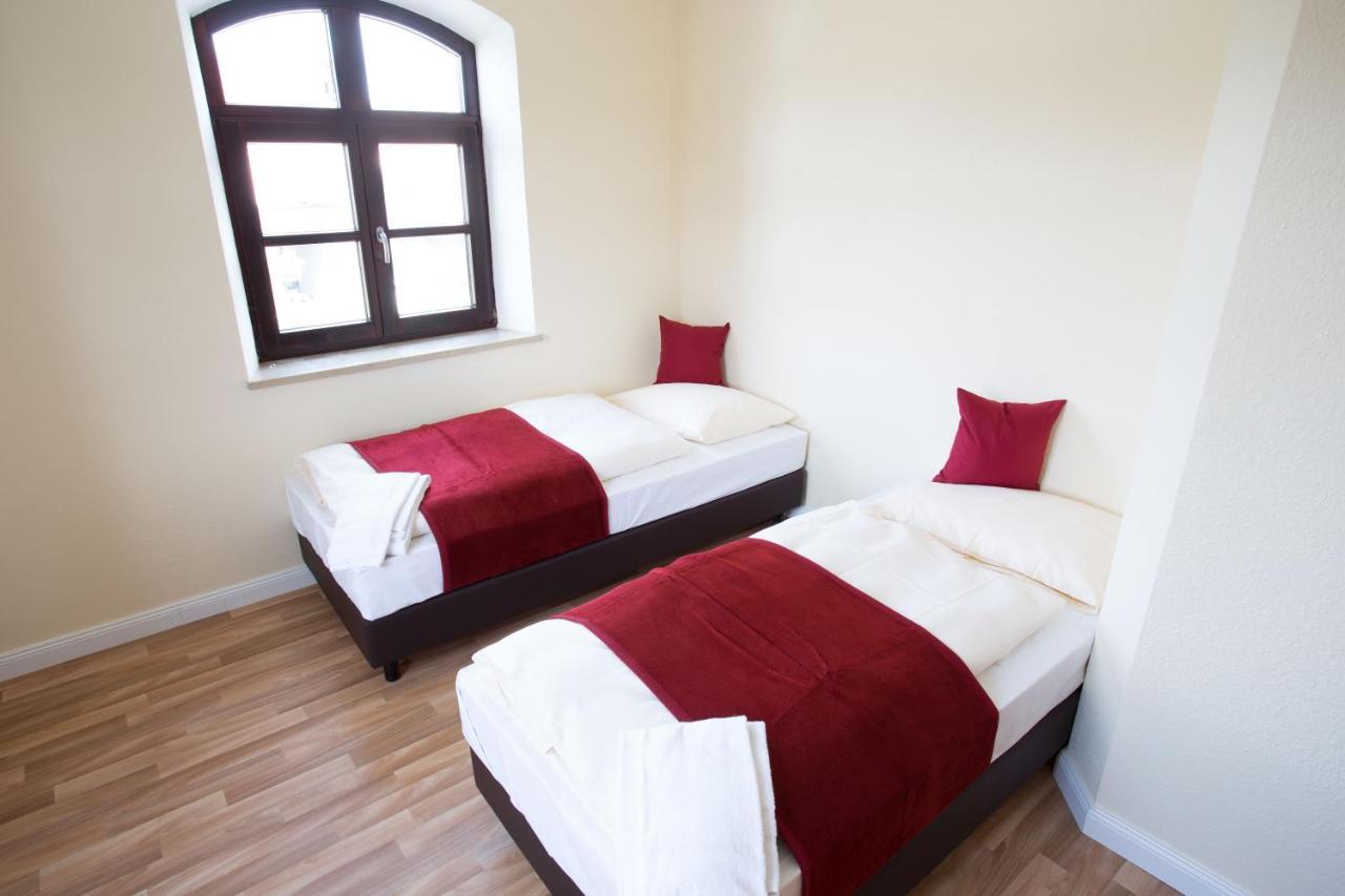 Victoria Aparthotel *